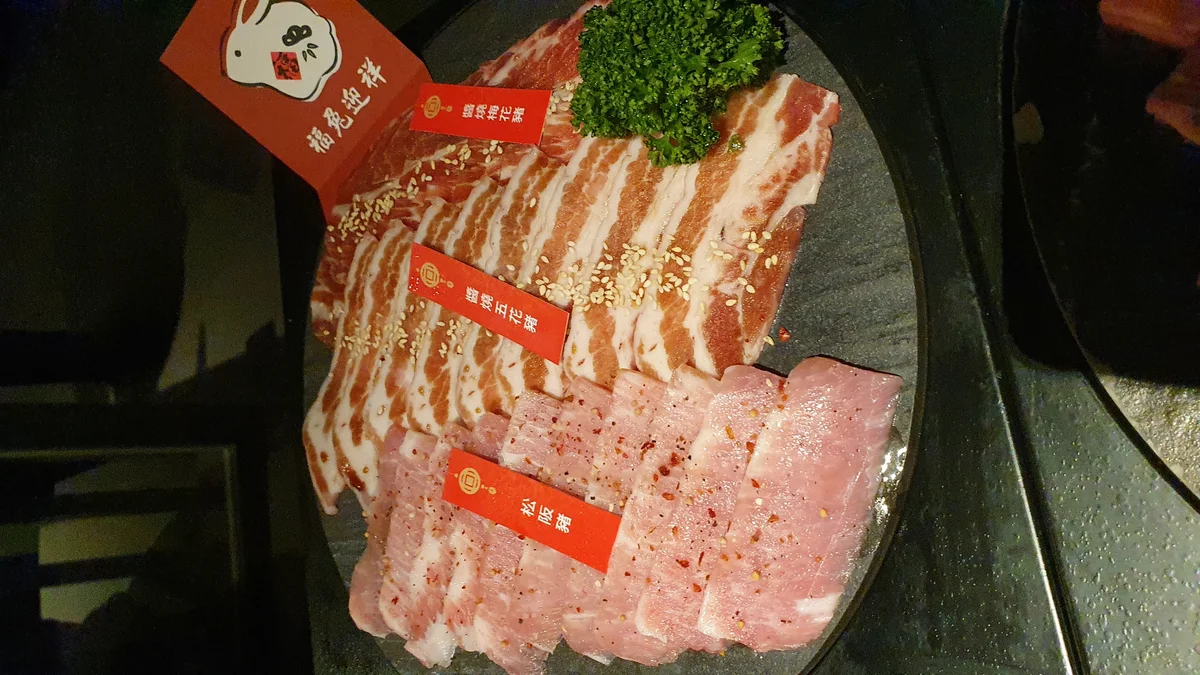 茶六燒肉堂松阪豬五花豬梅花豬實拍