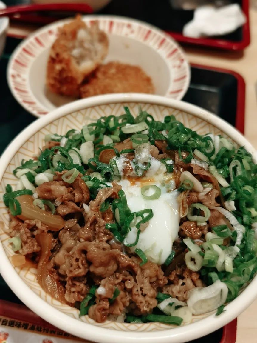 Sukiya 蔥溫玉牛丼 實拍照片