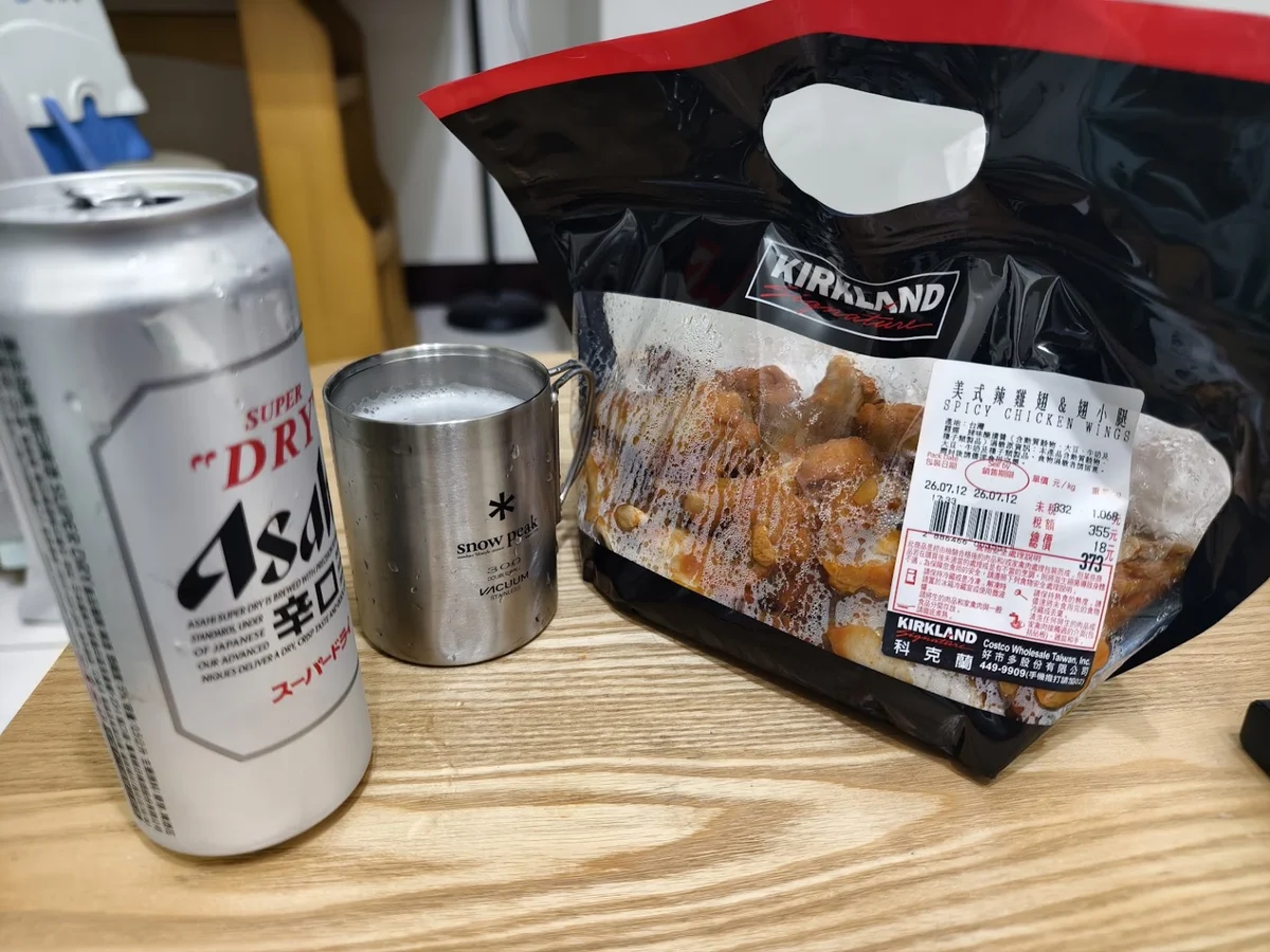 好市多 Kirkland 美式辣醬雞翅搭配 Asahi 啤酒 購物陷阱實例