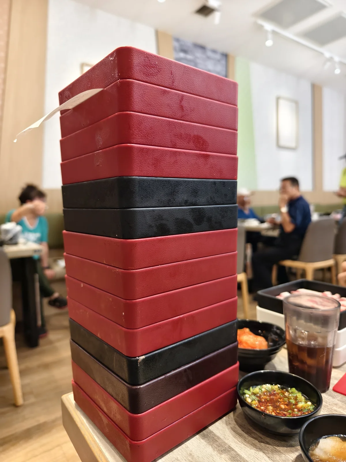 涮乃葉肉盤疊高高實拍 2026
