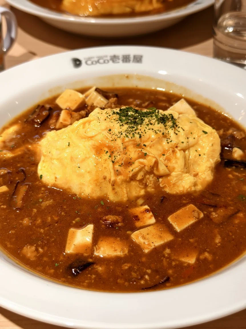 | BALIMAN情報局 CoCo壱番屋歐姆蛋麻婆咖哩飯 2026 實拍